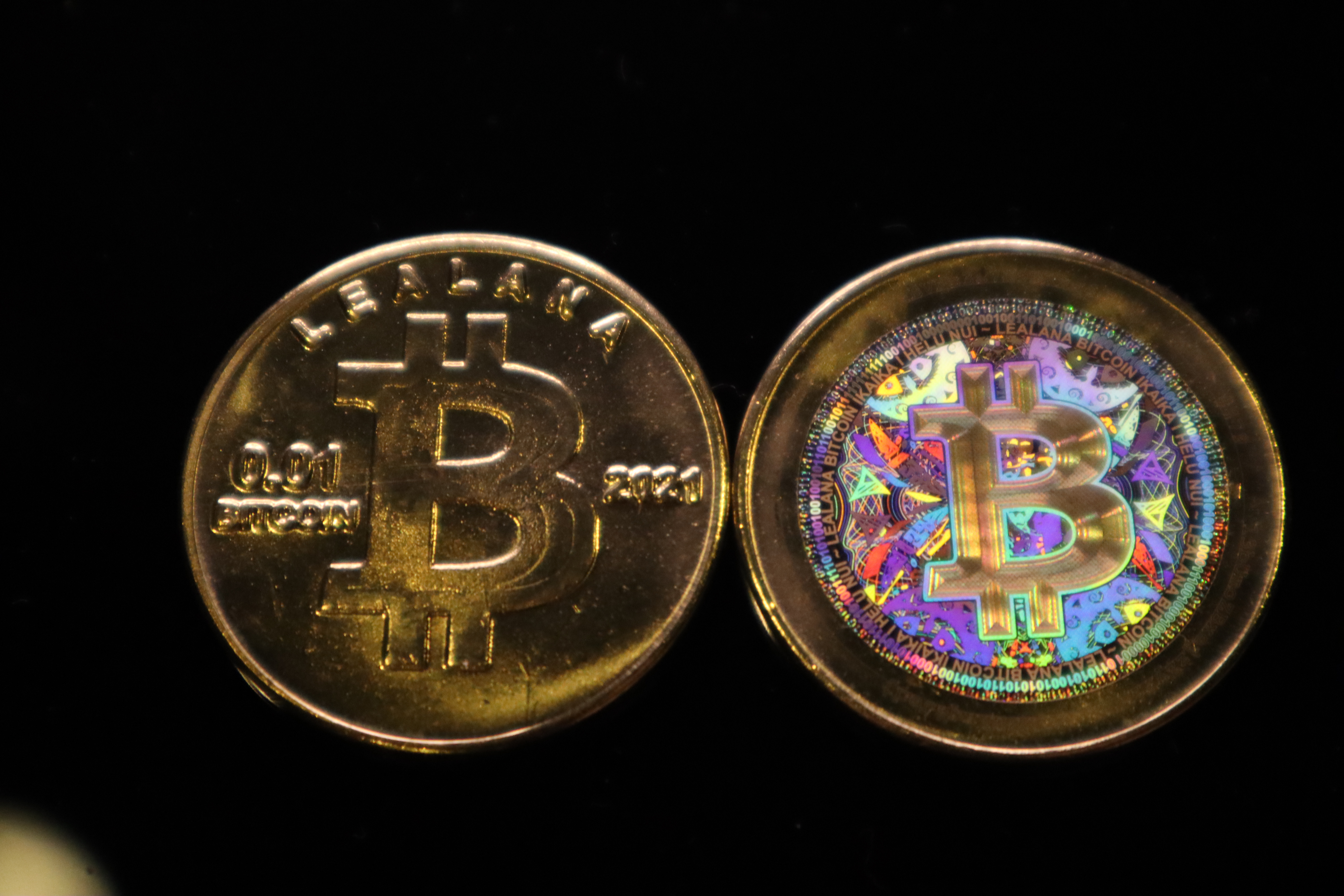 Bitcoin Cents — Brass, Nickel and Rainbow — recovered source image 4